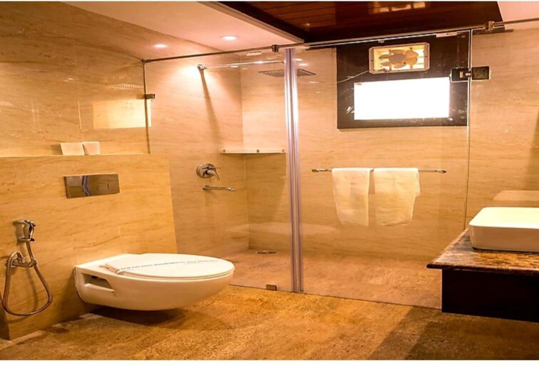 Hotel Agra Grande By Goyal Hoteliers מראה חיצוני תמונה