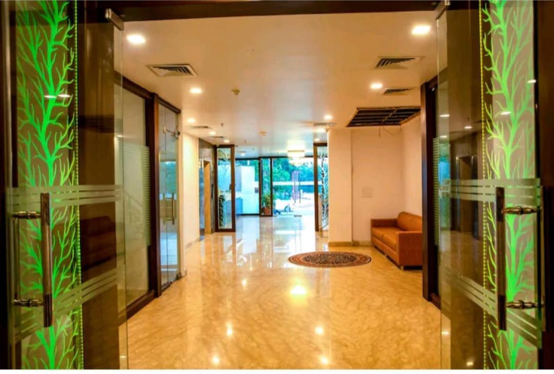 Hotel Agra Grande By Goyal Hoteliers מראה חיצוני תמונה
